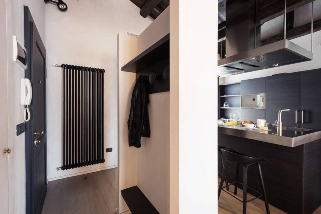 Apartamento Amazing Modern Design Home, Campo Dei Mori. Wifi *