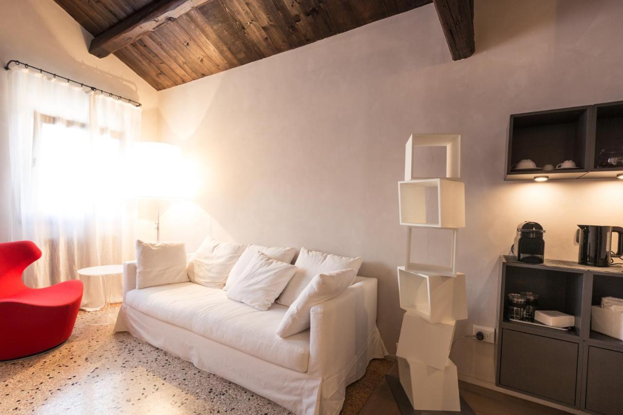 Amazing Modern Design Home, Campo Dei Mori. Wifi Venecia