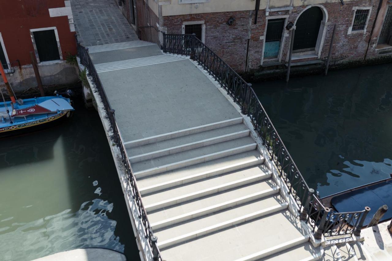 Amazing Modern Design Home, Campo Dei Mori. Wifi Venecia